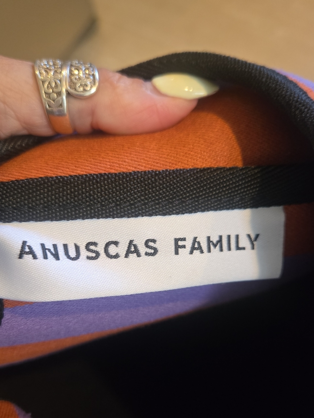 Anuscas Family Striped Tanger Sack - Picture 7 of 8
